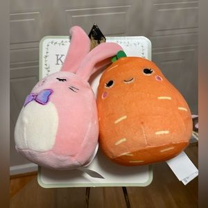 Brand New Set OF 2 Toys Wirh Squeaker